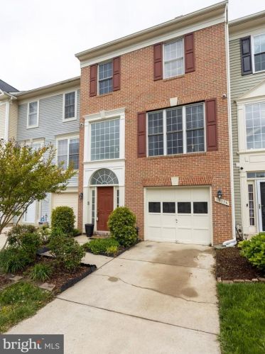 14054 Madrigal Dr, Woodbridge, VA 22193-5945