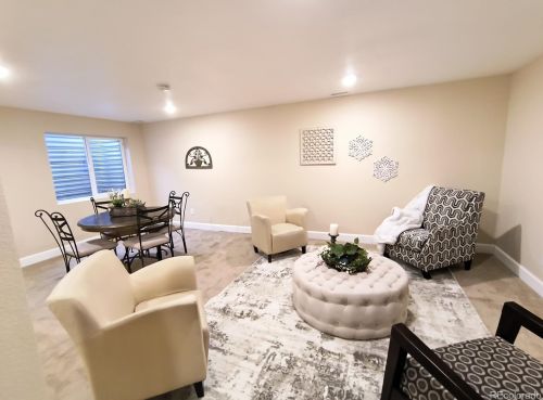 18598 Union Dr, Denver CO  80015-3234 exterior