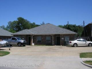 2308 Berger Dr, Bryan TX  77802-2532 exterior