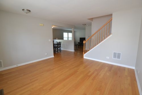 47 Wingate Ct, Oswego, IL 60543-7922