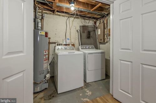 3919 Isbell St, Silver Spring MD 20906-4220 exterior