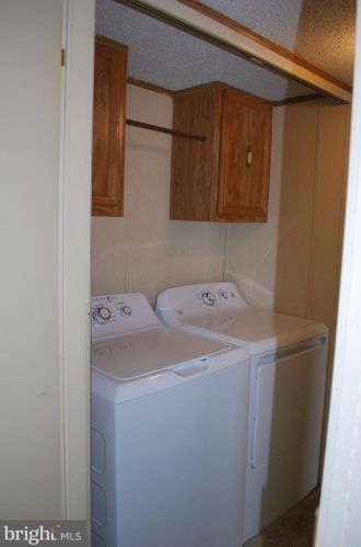 38 Hathaway Dr, Carlisle PA 17015-8892 exterior