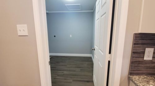 1821 Homestead Pl, Garland TX 75044-7603 exterior