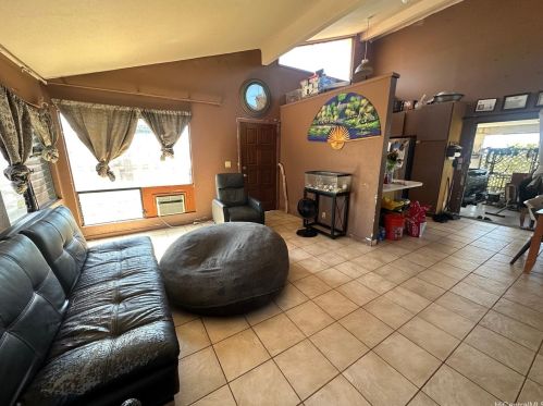 87-1522 Farrington Hwy, Nanakuli, HI 96792-0031
