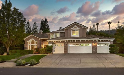 3003 Briggs Ct, Pleasanton, CA 94588-3142