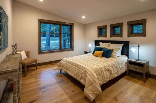 13521 Cristallina Way, Truckee CA  96161-7150 exterior