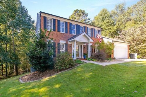 2794 Kakki Ct, Marietta, GA 30062-2683