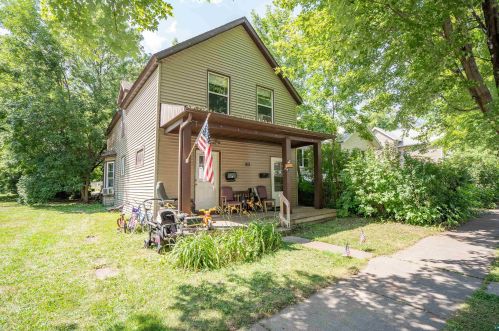 411 58th Ave, Duluth, MN 55807-2516