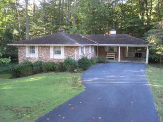 730 Beechnut Ln, Martinsville, VA 24112-5302