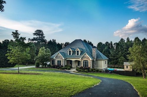 1375 Giles Rd, Monroe, GA 30655-4036