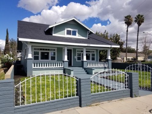 2707 Cridge St, Riverside, CA 92507-5607