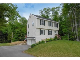 44 Cedar Crk, Barrington, NH 03825-5206