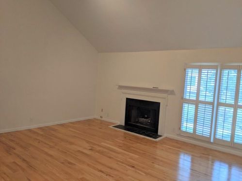 1406 Defoors Dr, Atlanta GA  30318-2971 exterior