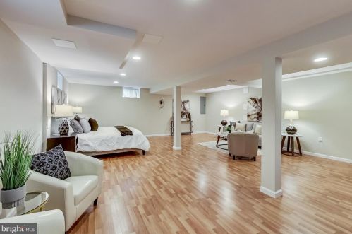 10706 Blossom Ln, Silver Spring MD 20903-1001 exterior