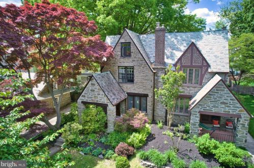 415 Durham St, Philadelphia, PA 19119-1223