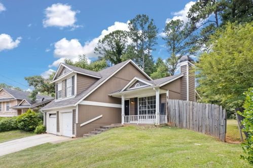 5465 Panola Downs Rd, Lithonia, GA 30058-7843