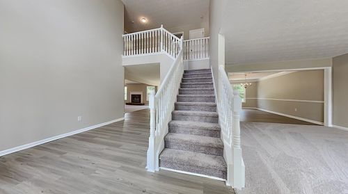 3847 Valley Bluff Ln, Lithonia, GA 30039-2515