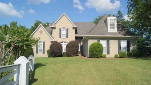 330 Steadman Ln, Cordova, TN 38018-1058