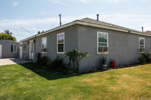11229 Lefloss Ave, Norwalk, CA 90650-7522