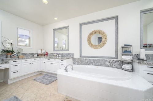 16550 Catalonia Dr, Riverside CA  92504-8701 exterior