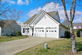 810 Hampton Way, Holly Springs, GA 30115-4168