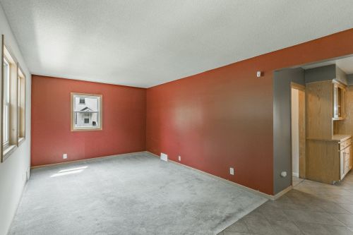652 Berwood Ave, Saint Paul MN  55127-5103 exterior