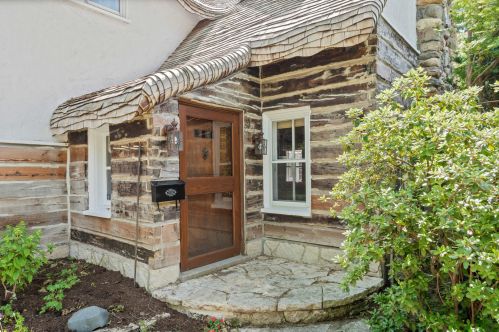 818 Hill St, Highland Park, IL 60035-1177