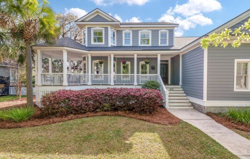 2045 Laurel Springs Ln, Mount Pleasant, SC 29466-8668