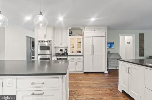 102 Bellehahn Ct, Severna Park MD  21146-4804 exterior