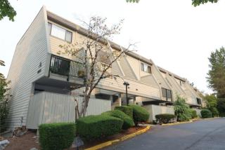 13708 173rd Pl, Redmond, WA 98052-2137