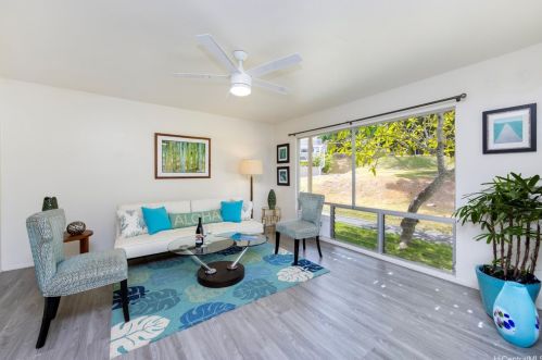 44-133 Hako St, Kaneohe, HI 96744-2503