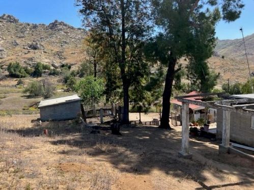 2270 Mt Vernon Ave, Riverside CA  92507-4624 exterior