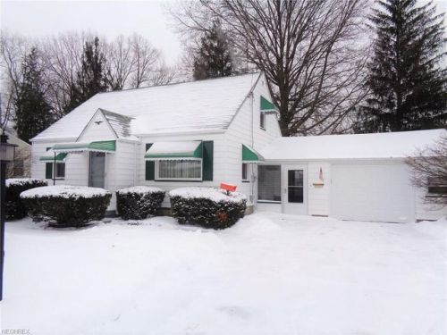 210 Omar St, Struthers OH  44471-1344 exterior