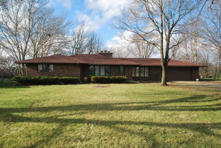 24008 Lakeview Dr, Minooka, IL 60447-9317