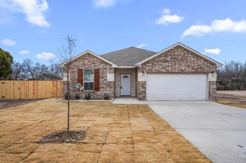 9513 Santa Monica Dr, Fort Worth, TX 76116-5924