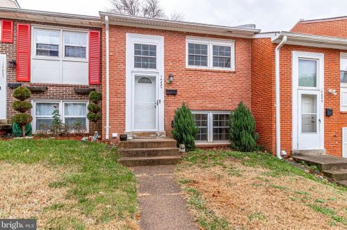 14807 Anderson Ct, Woodbridge, VA 22193-1219