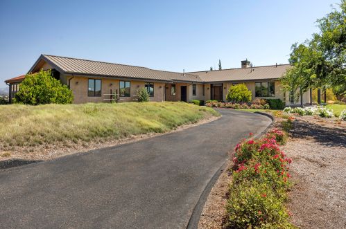 5465 Baseline Ave, Santa Ynez, CA 93460-9739
