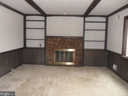 2312 Parallel Ln, Silver Spring MD 20904-5450 exterior