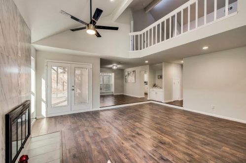 2525 Lk Bnd Ter, Carrollton TX 75006-2130 exterior