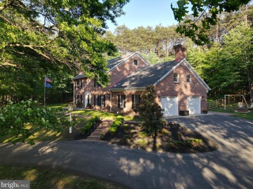 314 Shirley Dr, Berkeley Springs WV  25411-4966 exterior