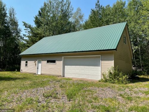 9400 Audrey Gayle Dr, Grasston, MN 55030-3110
