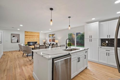 2227 Dover Way, Denver CO  80227-2315 exterior