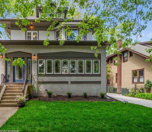 1726 Jarvis Ave, Chicago, IL 60626-1606
