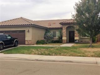 2136 Mccaffrey Ave, Fresno, CA 93722-8741