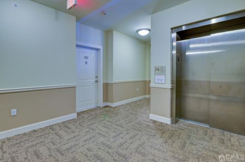 843 Liberty Ct, Piscataway NJ  08854-7209 exterior