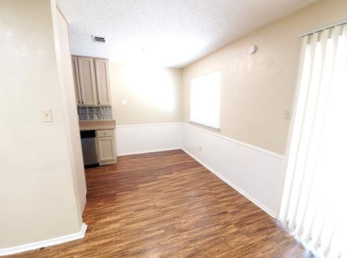 5833 Lance Ct, Fort Worth TX  76148-3723 exterior