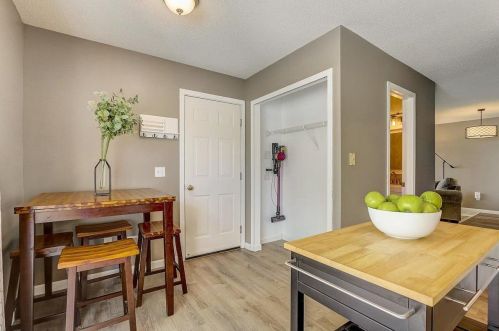 15953 Finch Ave, Saint Paul MN  55124-5811 exterior