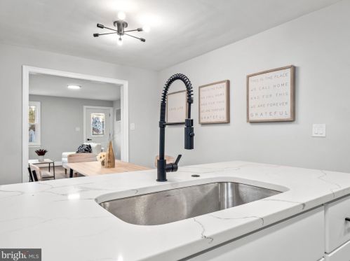 709 Gist Ave, Silver Spring MD 20910-5234 exterior