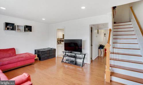 3505 Crag Mews, Woodbridge VA  22193-5314 exterior