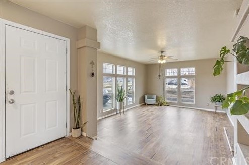 27920 Crofun Rd, Tehachapi, CA 93561-5256